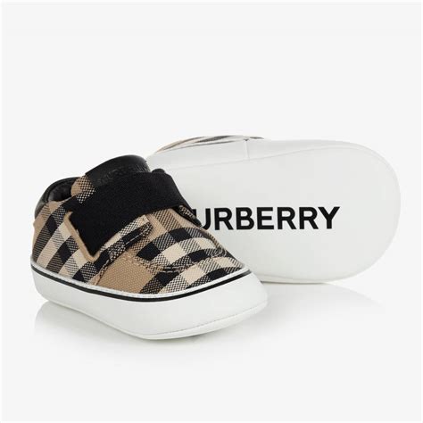 burberry baby girls shoes|Burberry baby sale outlet.